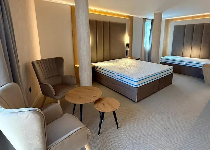 Hotel Luxor