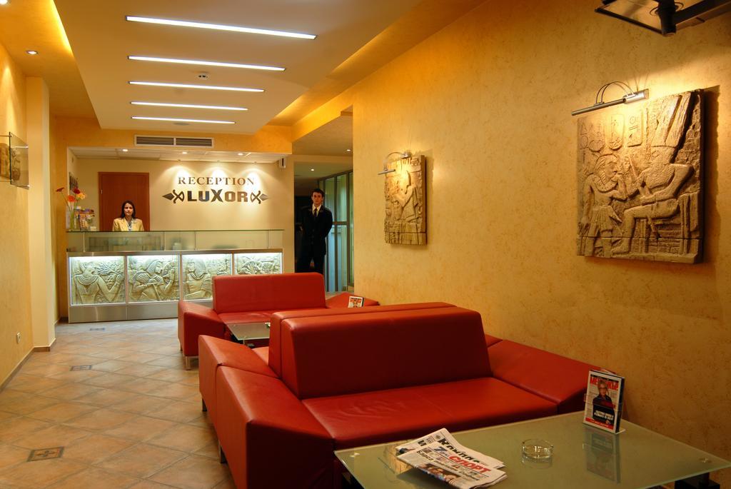 Luxor Готель Burgas
